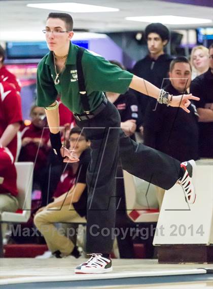 Thumbnail 2 in CIAC Bowling Championships photogallery.