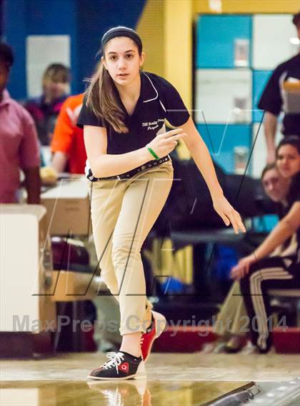 Thumbnail 3 in CIAC Bowling Championships photogallery.