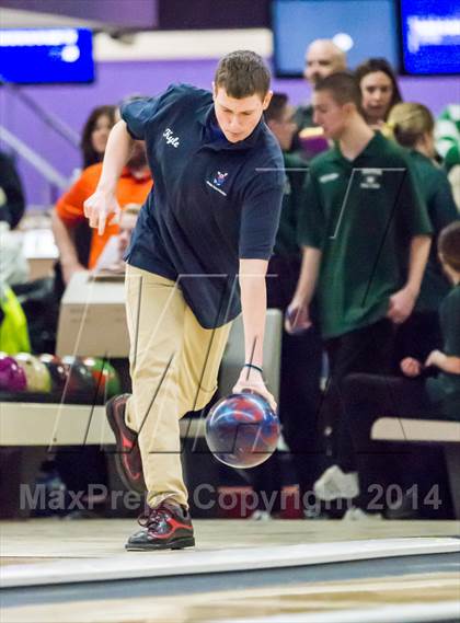 Thumbnail 1 in CIAC Bowling Championships photogallery.