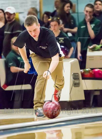 Thumbnail 3 in CIAC Bowling Championships photogallery.