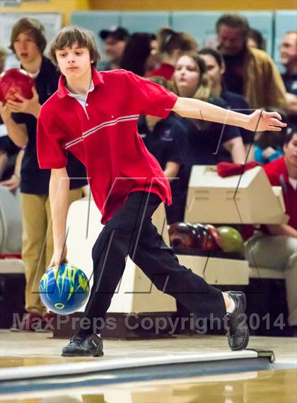 Thumbnail 1 in CIAC Bowling Championships photogallery.