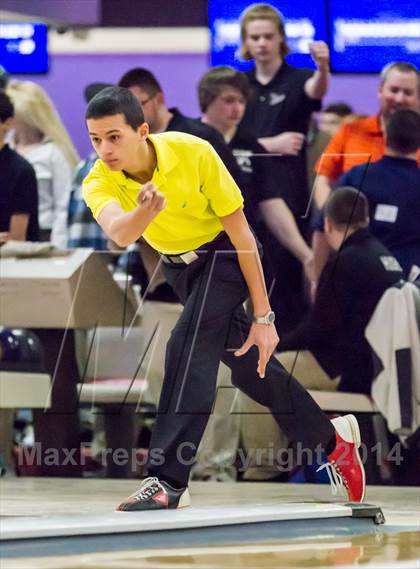 Thumbnail 3 in CIAC Bowling Championships photogallery.