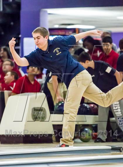 Thumbnail 2 in CIAC Bowling Championships photogallery.