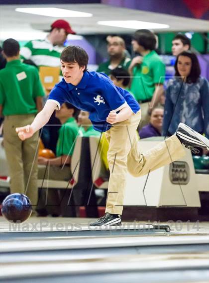 Thumbnail 1 in CIAC Bowling Championships photogallery.