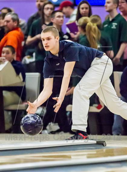Thumbnail 2 in CIAC Bowling Championships photogallery.