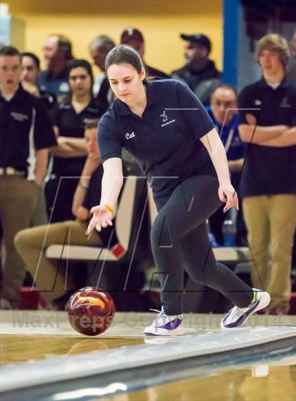 Thumbnail 1 in CIAC Bowling Championships photogallery.