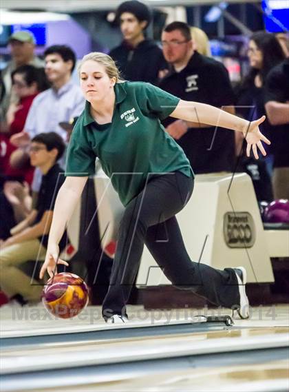 Thumbnail 3 in CIAC Bowling Championships photogallery.
