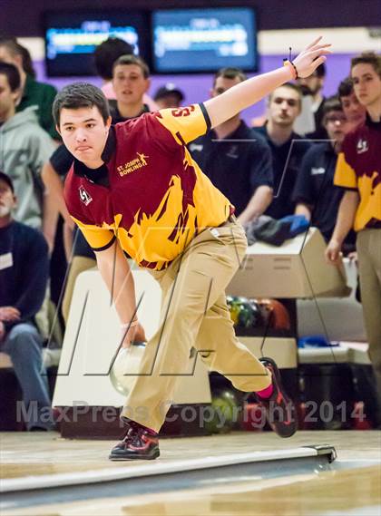Thumbnail 1 in CIAC Bowling Championships photogallery.