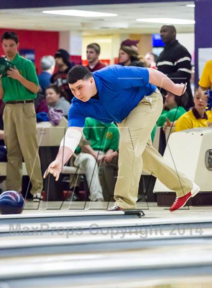 Thumbnail 2 in CIAC Bowling Championships photogallery.