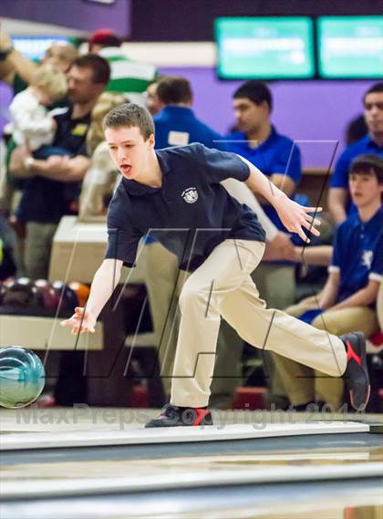 Thumbnail 2 in CIAC Bowling Championships photogallery.