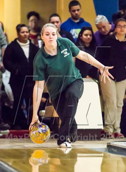 Thumbnail 1 in CIAC Bowling Championships photogallery.