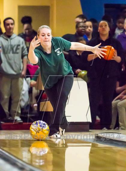 Thumbnail 3 in CIAC Bowling Championships photogallery.