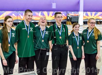 Thumbnail 2 in CIAC Bowling Championships photogallery.
