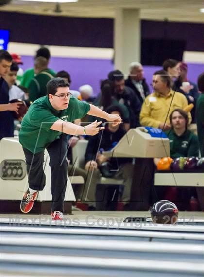 Thumbnail 1 in CIAC Bowling Championships photogallery.