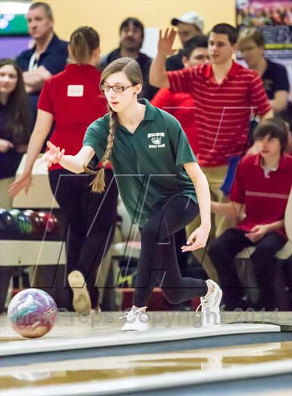 Thumbnail 3 in CIAC Bowling Championships photogallery.