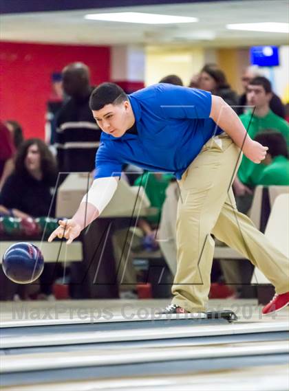 Thumbnail 1 in CIAC Bowling Championships photogallery.