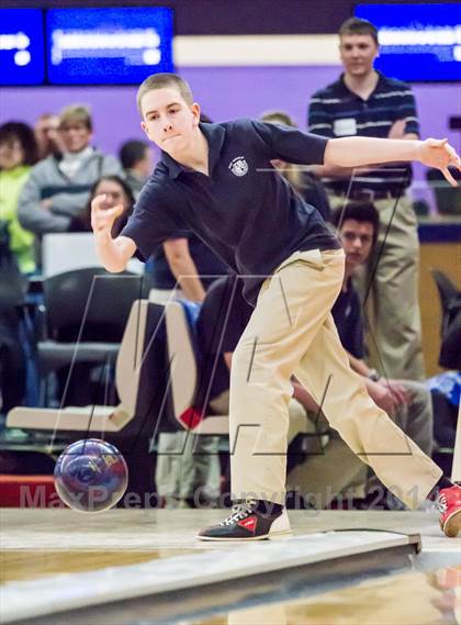 Thumbnail 3 in CIAC Bowling Championships photogallery.