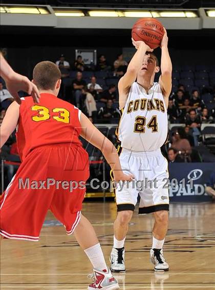 Thumbnail 1 in Ventura vs. Mission Viejo (CIF SS 2AA Final) photogallery.