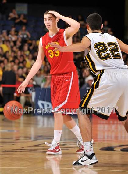 Thumbnail 2 in Ventura vs. Mission Viejo (CIF SS 2AA Final) photogallery.