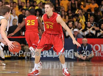 Thumbnail 2 in Ventura vs. Mission Viejo (CIF SS 2AA Final) photogallery.