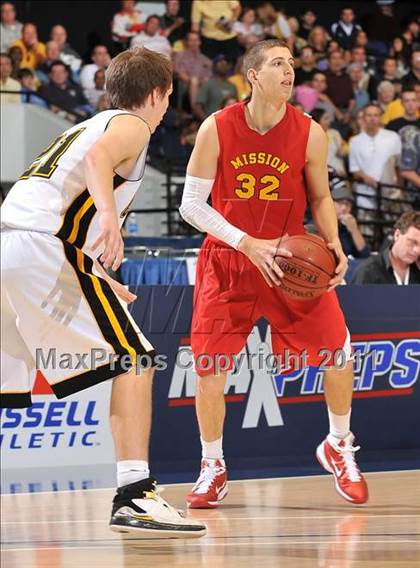 Thumbnail 2 in Ventura vs. Mission Viejo (CIF SS 2AA Final) photogallery.