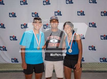 Thumbnail 1 in UIL Tennis 1A & 2A Finals (Awards) photogallery.