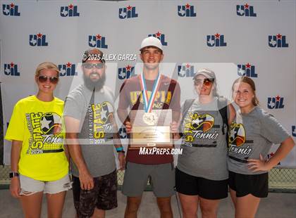 Thumbnail 2 in UIL Tennis 1A & 2A Boys Finals (Awards) photogallery.