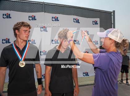Thumbnail 3 in UIL Tennis 1A & 2A Boys Finals (Awards) photogallery.