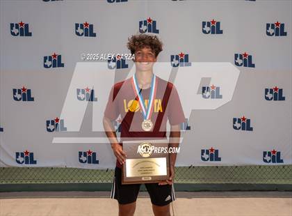 Thumbnail 3 in UIL Tennis 1A & 2A Boys Finals (Awards) photogallery.
