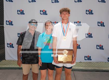 Thumbnail 1 in UIL Tennis 1A & 2A Boys Finals (Awards) photogallery.