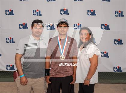 Thumbnail 1 in UIL Tennis 1A & 2A Boys Finals (Awards) photogallery.