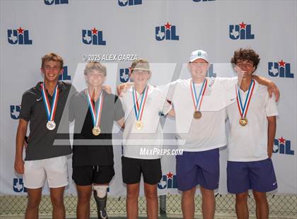Thumbnail 1 in UIL Tennis 1A & 2A Boys Finals (Awards) photogallery.