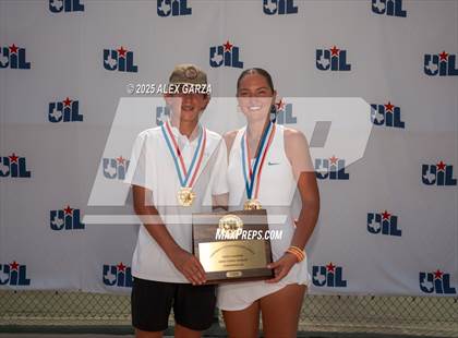 Thumbnail 2 in UIL Tennis 1A & 2A Boys Finals (Awards) photogallery.