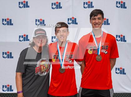 Thumbnail 2 in UIL Tennis 1A & 2A Boys Finals (Awards) photogallery.