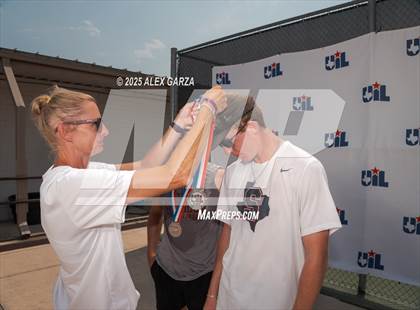 Thumbnail 1 in UIL Tennis 1A & 2A Boys Finals (Awards) photogallery.