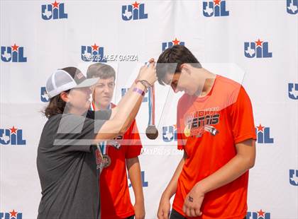Thumbnail 1 in UIL Tennis 1A & 2A Boys Finals (Awards) photogallery.