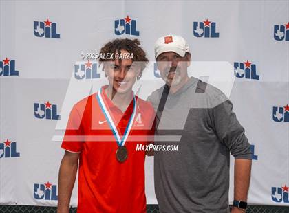 Thumbnail 1 in UIL Tennis 1A & 2A Boys Finals (Awards) photogallery.