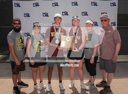 Thumbnail 2 in UIL Tennis 1A & 2A Boys Finals (Awards) photogallery.