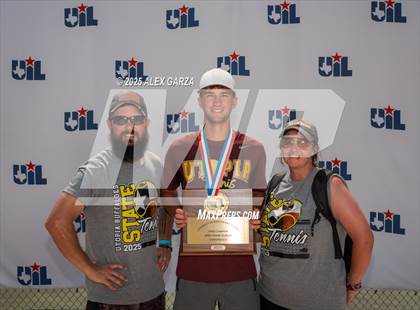 Thumbnail 3 in UIL Tennis 1A & 2A Boys Finals (Awards) photogallery.