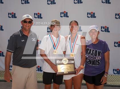 Thumbnail 1 in UIL Tennis 1A & 2A Boys Finals (Awards) photogallery.