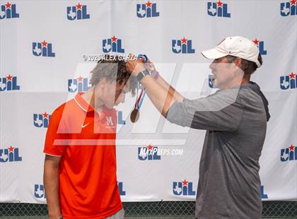 Thumbnail 3 in UIL Tennis 1A & 2A Boys Finals (Awards) photogallery.