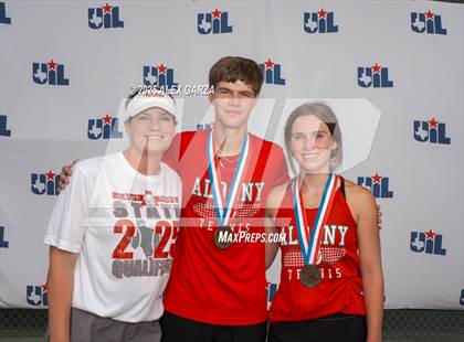 Thumbnail 2 in UIL Tennis 1A & 2A Boys Finals (Awards) photogallery.
