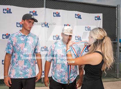 Thumbnail 2 in UIL Tennis 1A & 2A Boys Finals (Awards) photogallery.