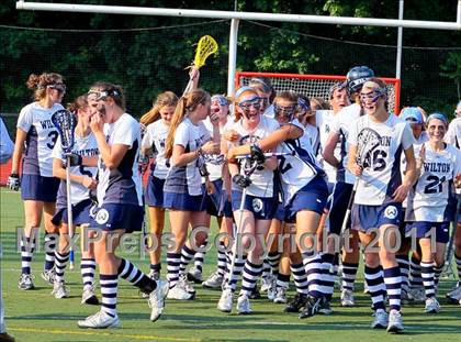 Thumbnail 2 in Darien vs. Wilton (FCIAC Final) photogallery.