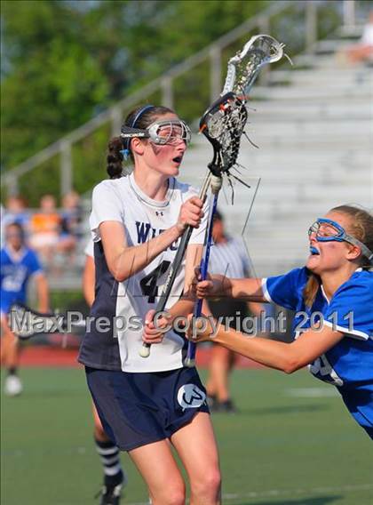 Thumbnail 3 in Darien vs. Wilton (FCIAC Final) photogallery.