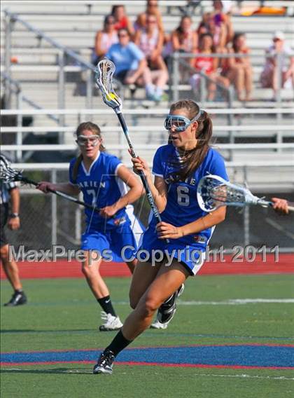 Thumbnail 3 in Darien vs. Wilton (FCIAC Final) photogallery.