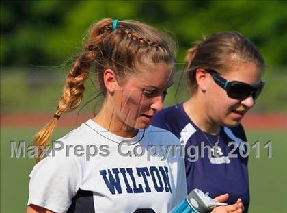 Thumbnail 2 in Darien vs. Wilton (FCIAC Final) photogallery.