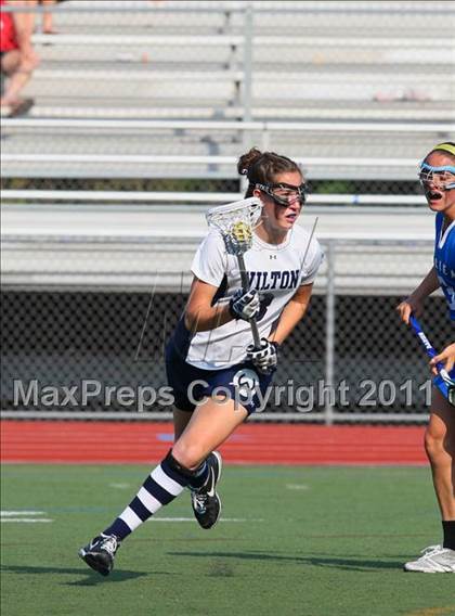 Thumbnail 1 in Darien vs. Wilton (FCIAC Final) photogallery.