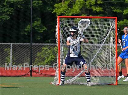 Thumbnail 2 in Darien vs. Wilton (FCIAC Final) photogallery.