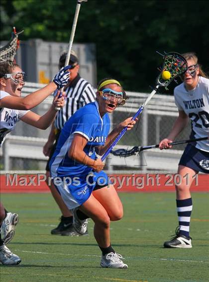 Thumbnail 2 in Darien vs. Wilton (FCIAC Final) photogallery.